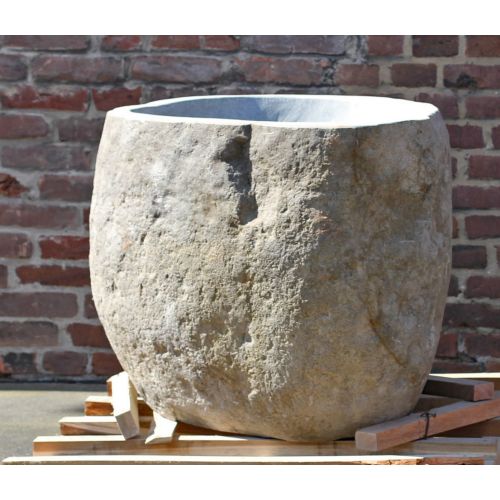 Gartenbrunnen XXL aus einem Naturstein Findling