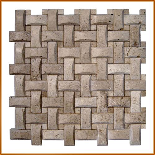 Travertin-Mosaik mit dreidimensionalem Geflechtmuster – 30 × 30 cm Natursteinfliesen in elegantem Beige für Bad und Wohnraum.