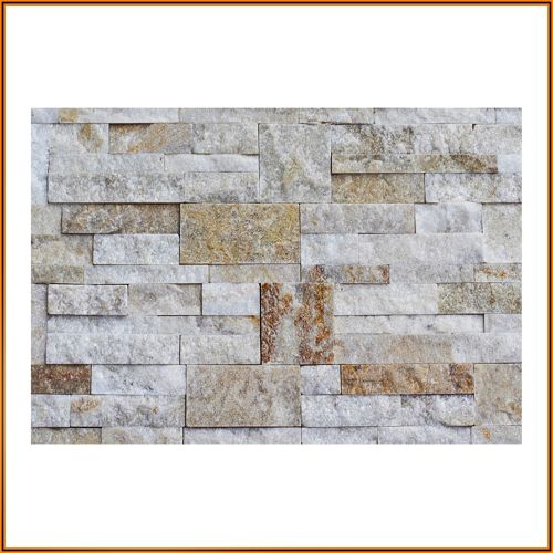 Naturstein Wandverblender aus Quarzit – dezente beige-goldene Struktur mit eleganter Oberfläche für moderne Wandgestaltung.